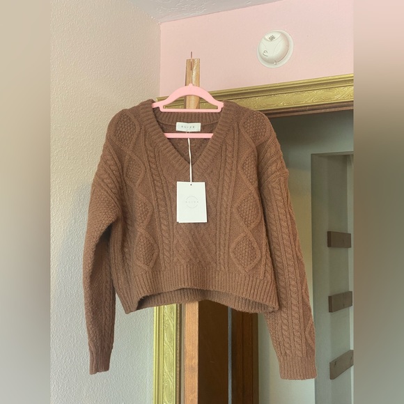 Free People Sweaters - FINAL OFFER! NWT V Neck Crop Cable Jumper Brown Olive Clothing